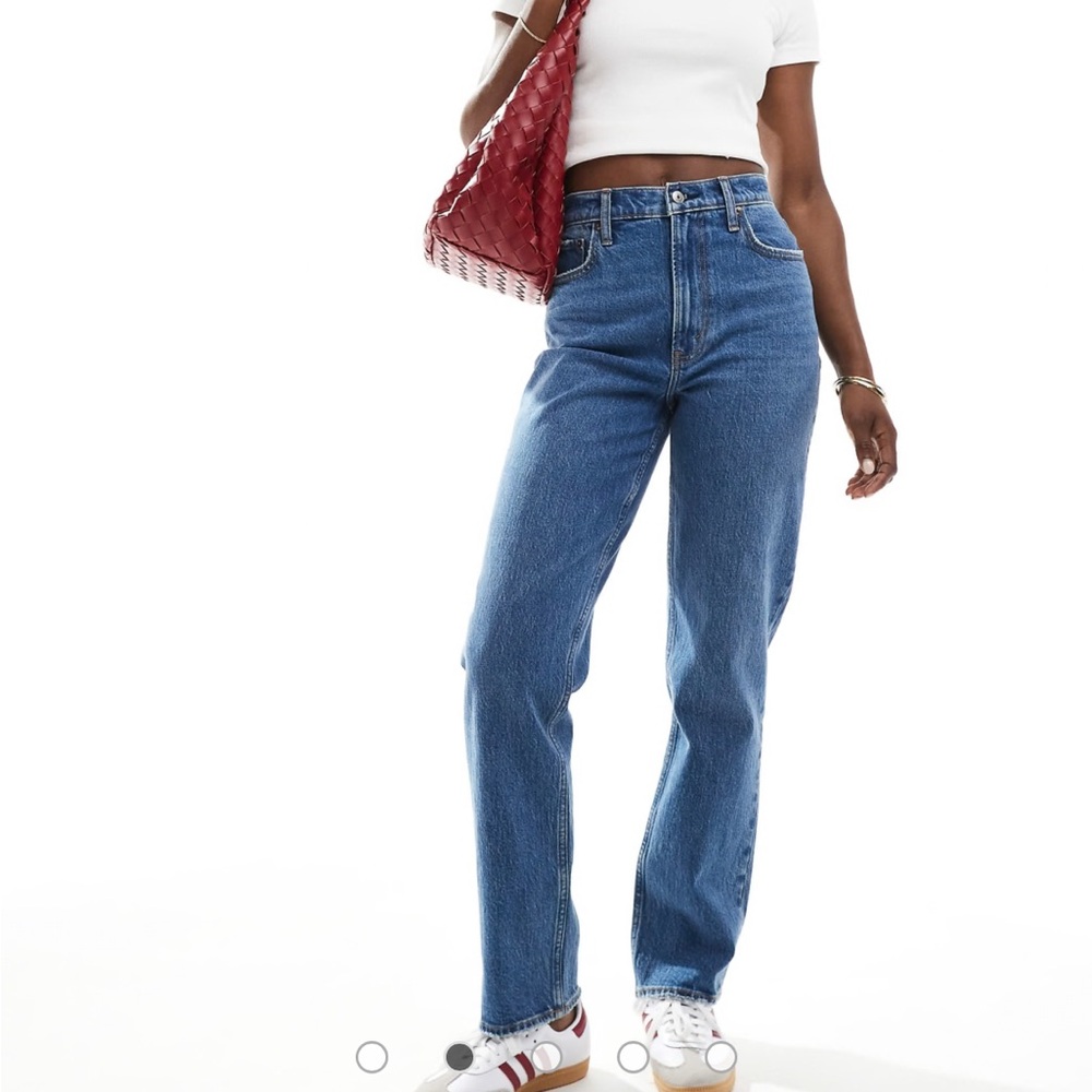 Abercrombie & Fitch 90’s ultra high rise Straight Leg Jeans